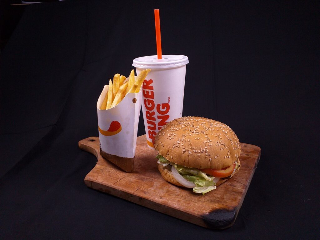 Creative ways to enjoy Burger King during lunchtime