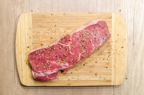 How To Choose The Right Steak?